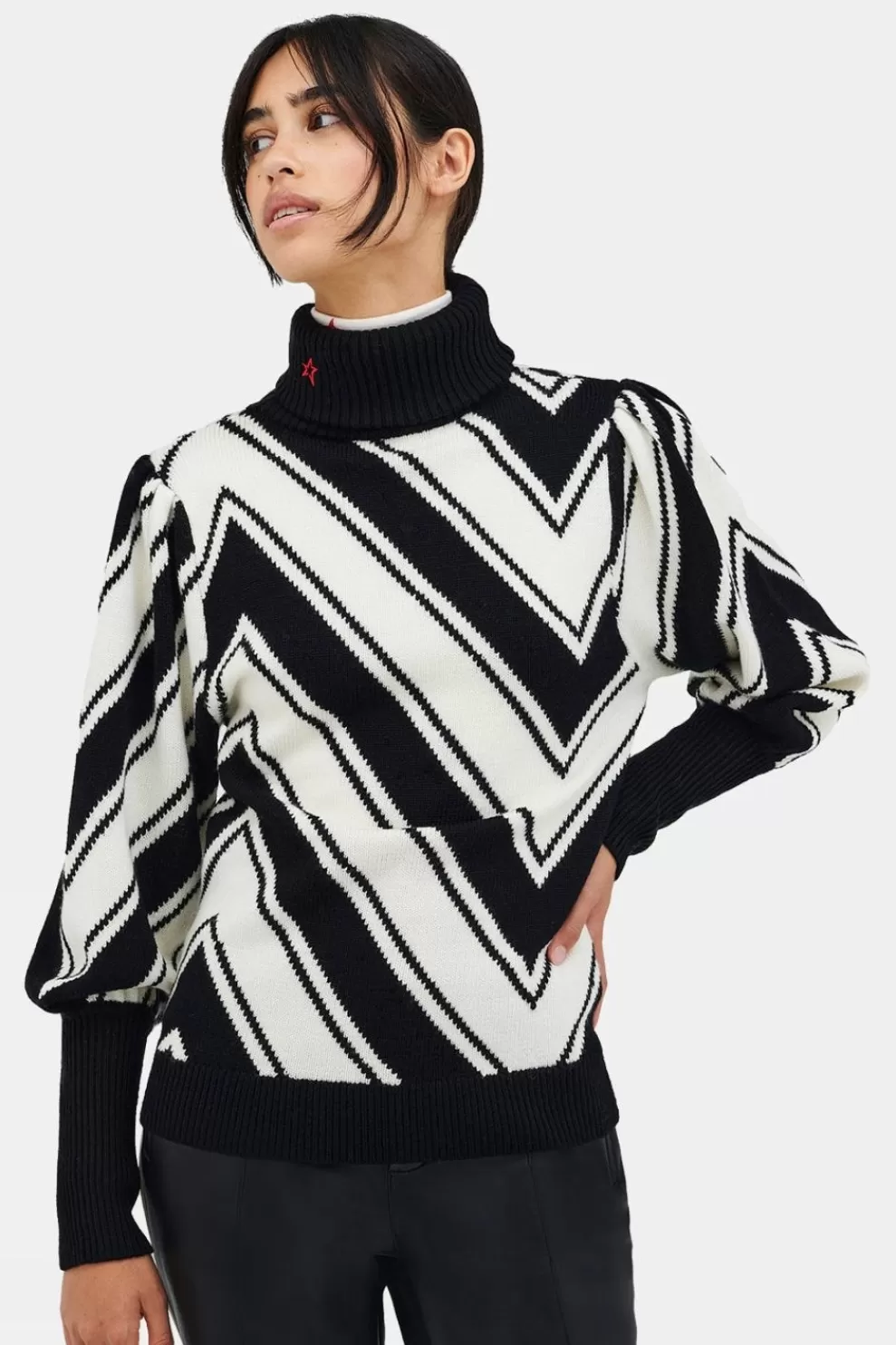 Perfect Moment Womens Chevron Sweater<Women Fleeces + Mid-Layers